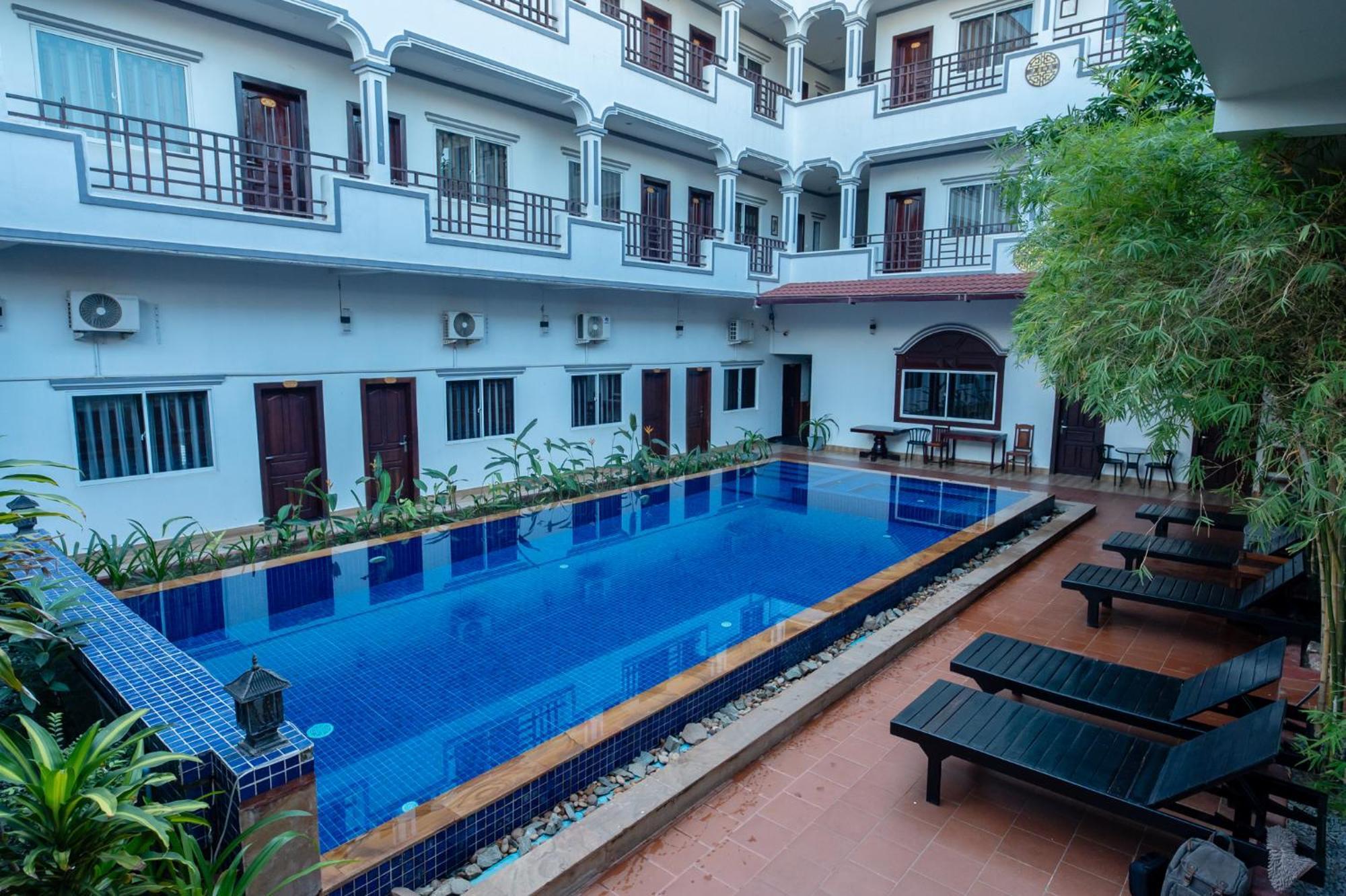 Отель Golden Bakong Boutique Сиемрип Экстерьер фото