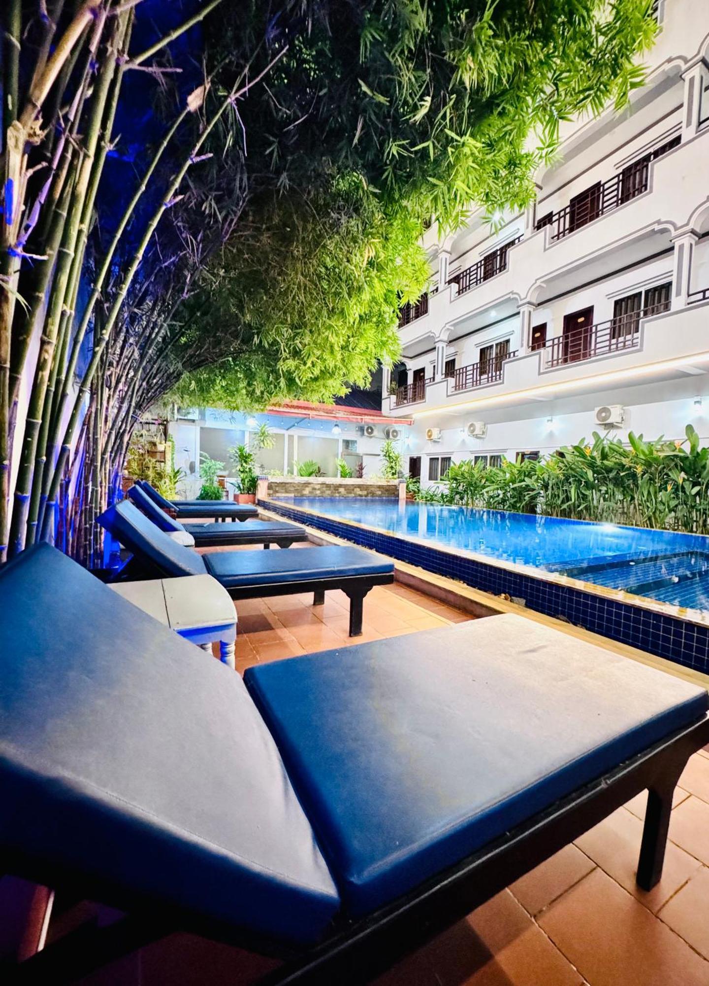 Отель Golden Bakong Boutique Сиемрип Экстерьер фото