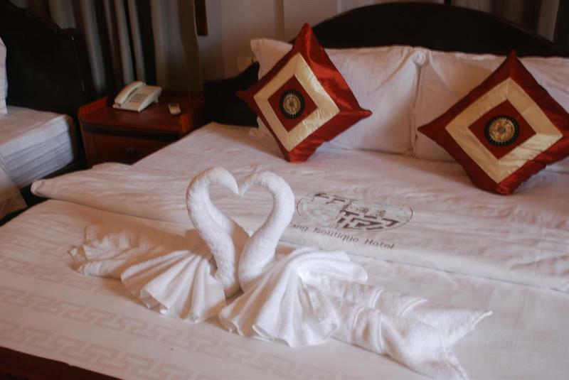 Отель Golden Bakong Boutique Сиемрип Экстерьер фото